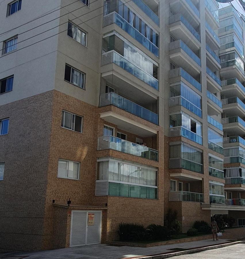 Apt Com Dois Quartos, Novo, Centro De Guarapari! Varanda Gourmet Com Vista Mar, Churrasqueira, Smart Tv, Wi-Fi 200 Mb, Lavadora De Roupas E Garagem Privativa Экстерьер фото